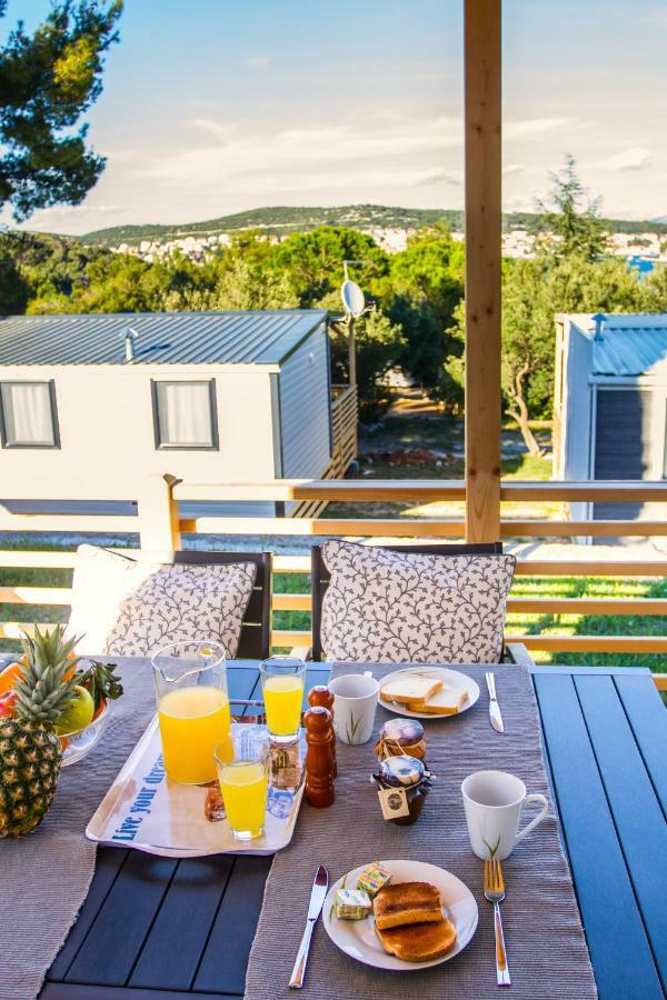 Adrijela Mobile Home Jezera Εξωτερικό φωτογραφία